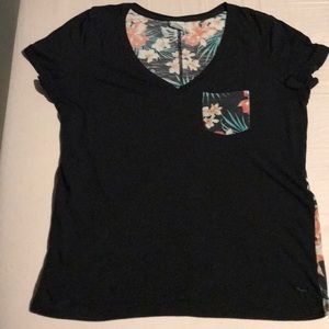 Victoria’s Secret Pink T-shirt